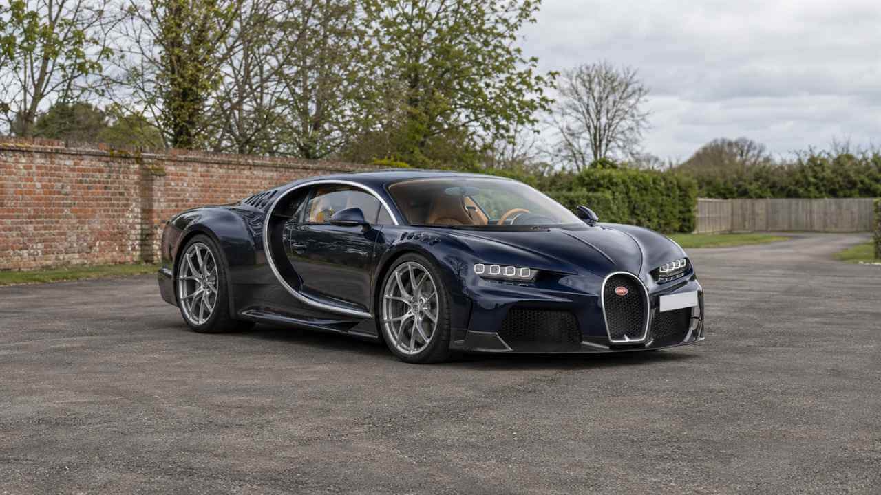 Illustrative Bugatti Chiron Super Sport front three-quarter view